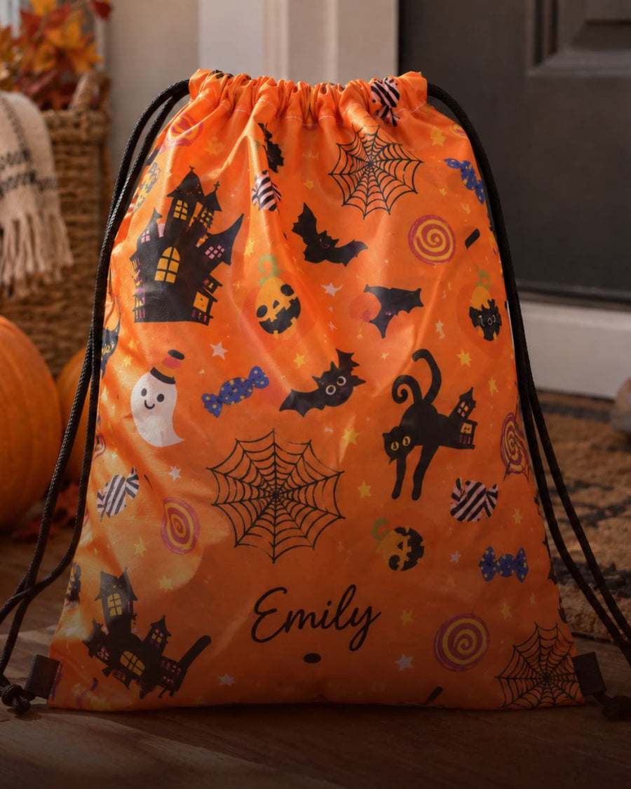 Video of the personalised Halloween trick or treat bag being carried, worn as a backpack and shown close up